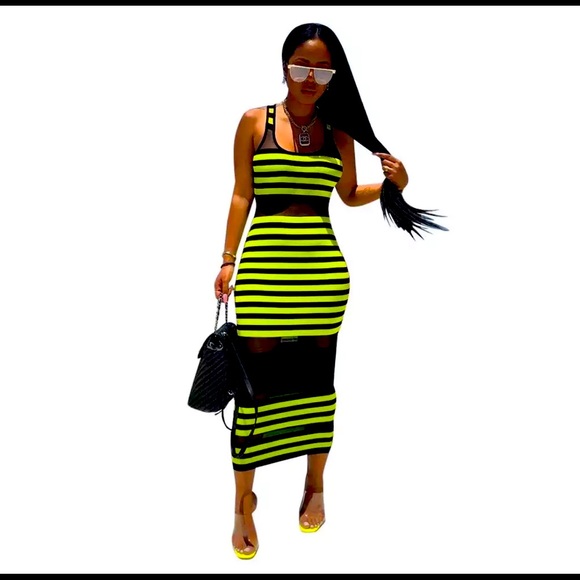 green emerald velvet dress Striped Maxi Dress: Perfect Blend of Style & Comfort Red / S